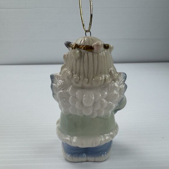 Set of 3 Vintage Ceramic Angel Ornaments Pastel Gold Trim Christmas - Picture 4 of 11